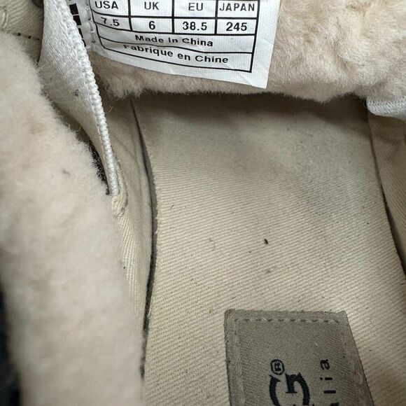 UGG Womens Laela Sneakers Flat Leather Calf Hair Shearling Fur Lined 7.5 - Picture 9 of 9